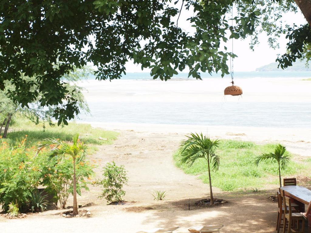 Hotel Casa Blanca Tamarindo Luaran gambar